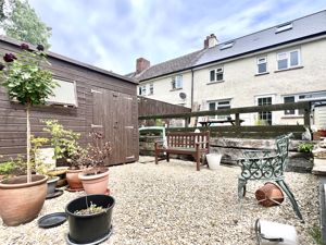 Rear- click for photo gallery